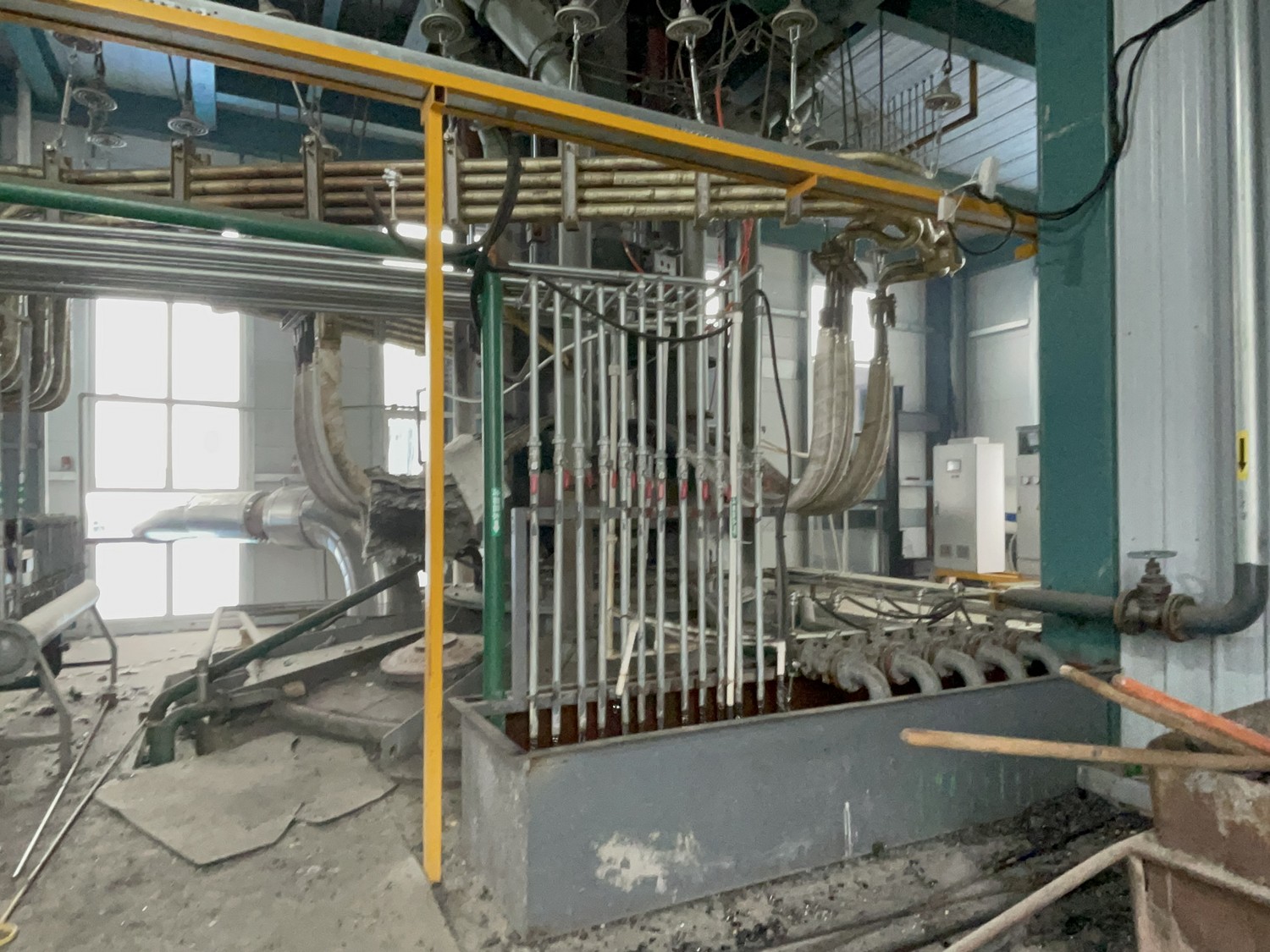 三萬(wàn)噸電爐